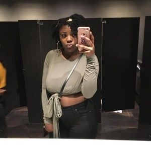 Meet your Posher, Tashai